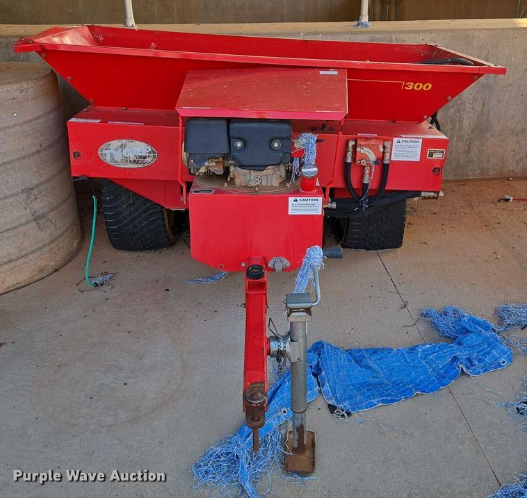 image for item EU3678 Ty-crop Quickpass 300 top dresser spreader