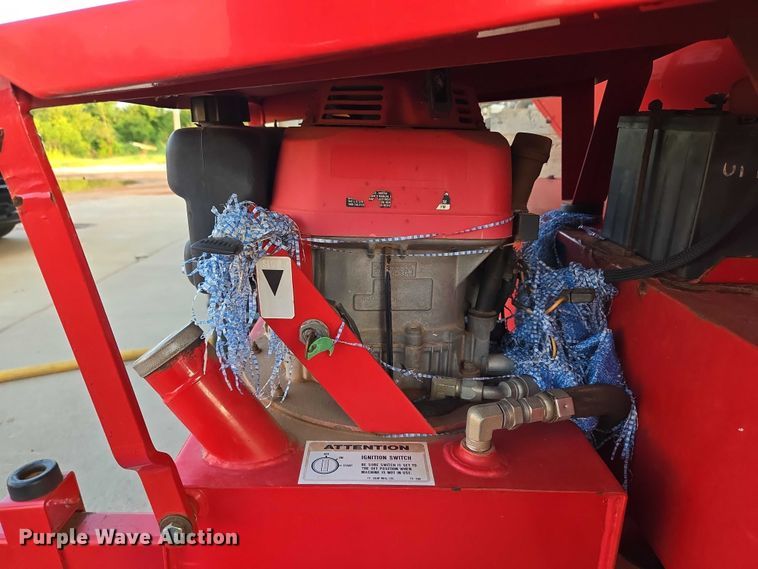 image for item EU3678 Ty-crop Quickpass 300 top dresser spreader