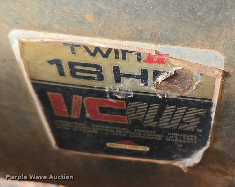 image for item EU3679 Dynapac 2100 double drum roller