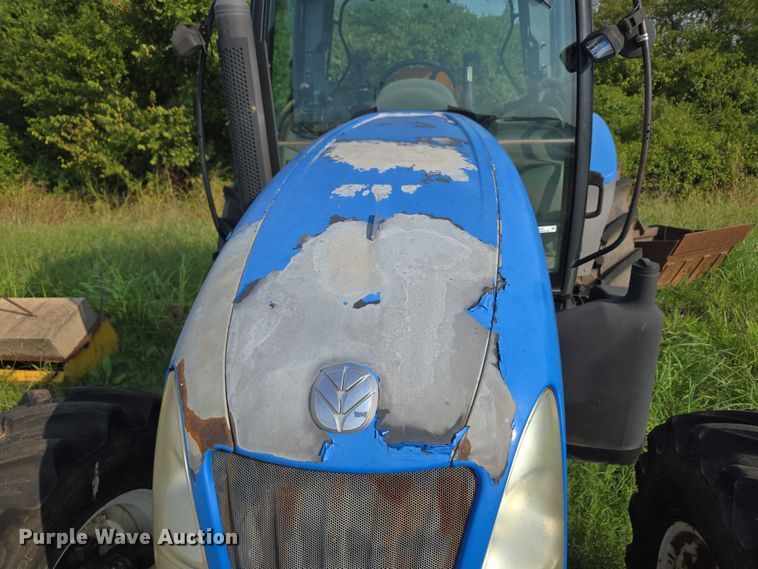 image for item EU3681 2006 New Holland TS115A MFWD tractor