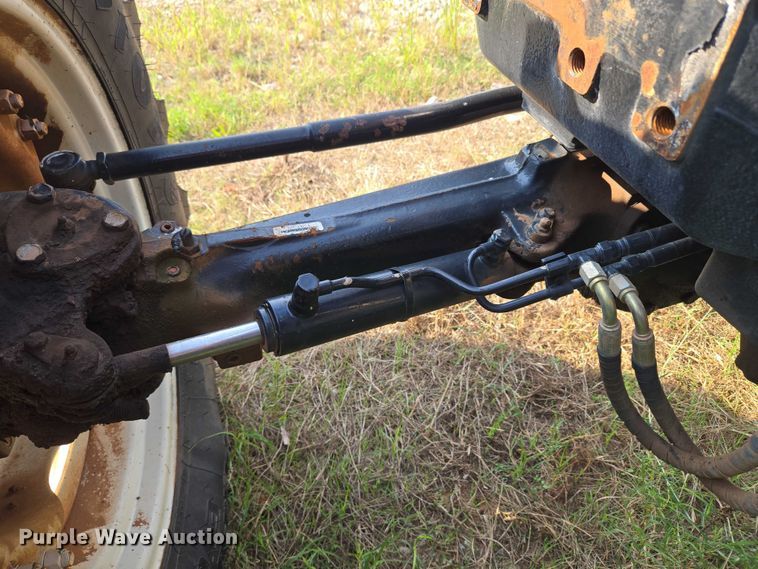 image for item EU3681 2006 New Holland TS115A MFWD tractor