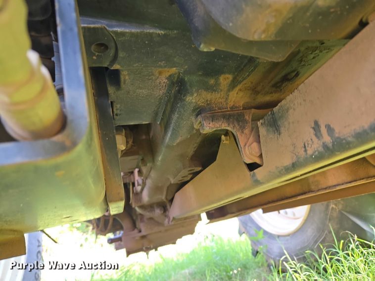 image for item EU3681 2006 New Holland TS115A MFWD tractor