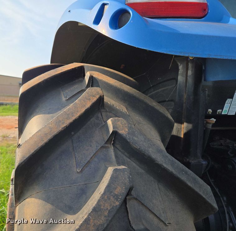 image for item EU3681 2006 New Holland TS115A MFWD tractor