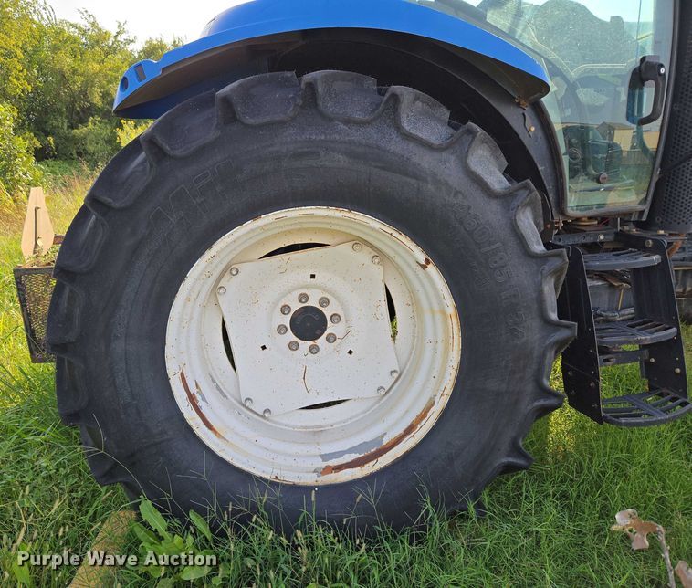 image for item EU3681 2006 New Holland TS115A MFWD tractor