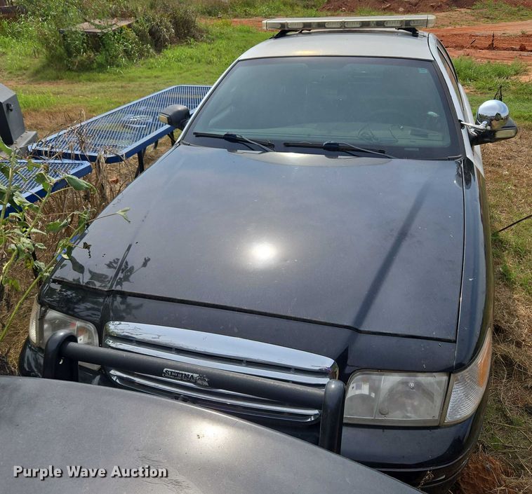 image for item EU3682 2007 Ford Crown Victoria Police Interceptor 