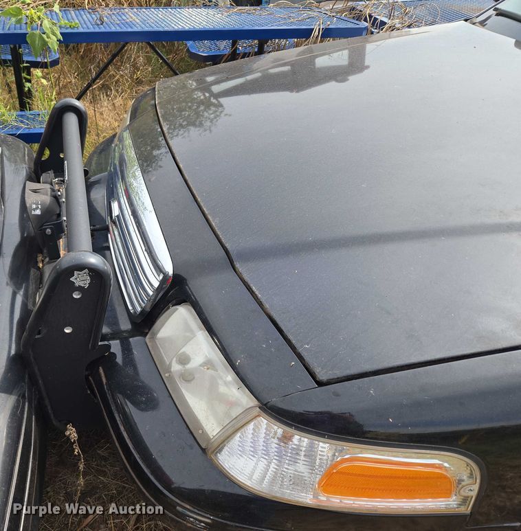 image for item EU3682 2007 Ford Crown Victoria Police Interceptor 