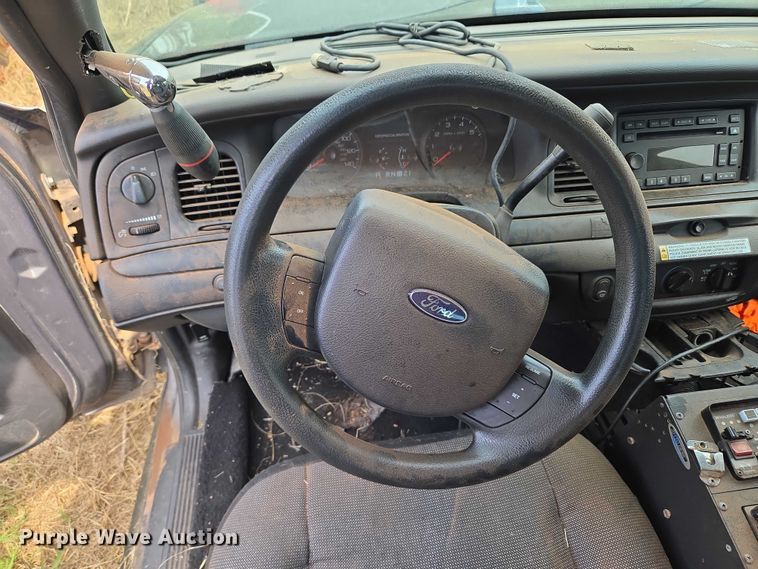 image for item EU3682 2007 Ford Crown Victoria Police Interceptor 