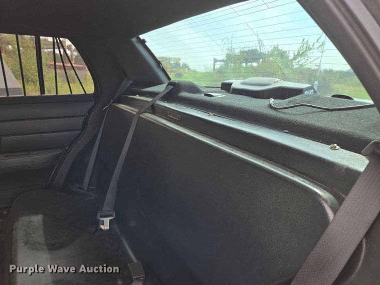 image for item EU3682 2007 Ford Crown Victoria Police Interceptor 