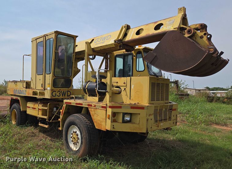 image for item EU3683 1996 Gradall G3WD wheeled excavator