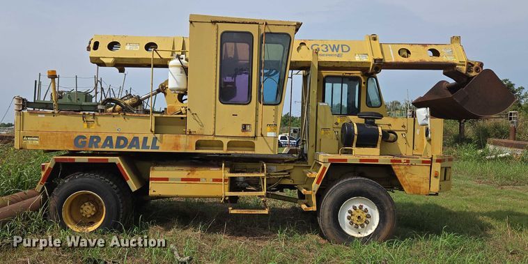 image for item EU3683 1996 Gradall G3WD wheeled excavator