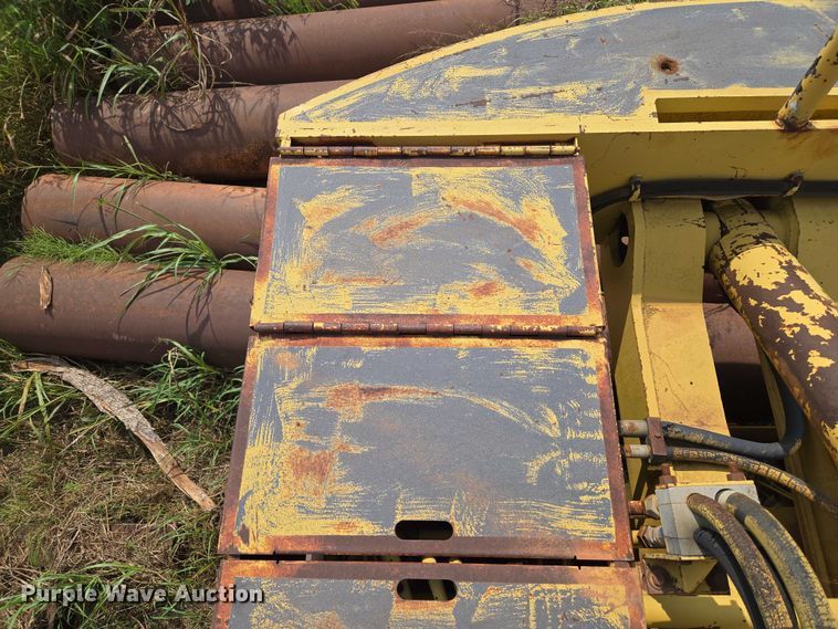 image for item EU3683 1996 Gradall G3WD wheeled excavator