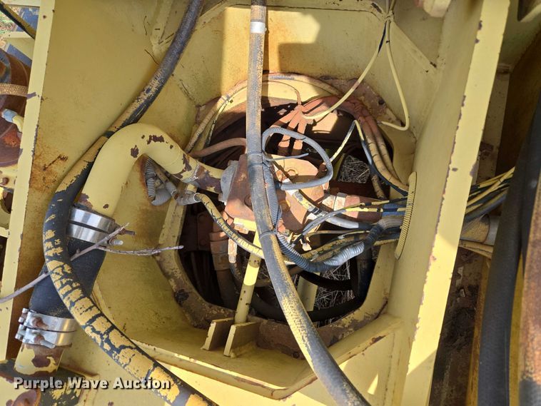 image for item EU3683 1996 Gradall G3WD wheeled excavator