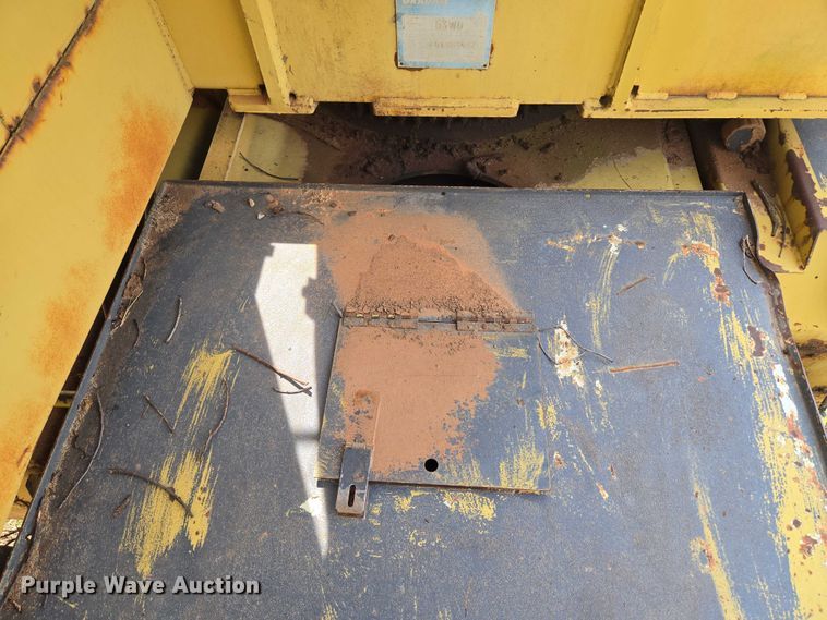 image for item EU3683 1996 Gradall G3WD wheeled excavator