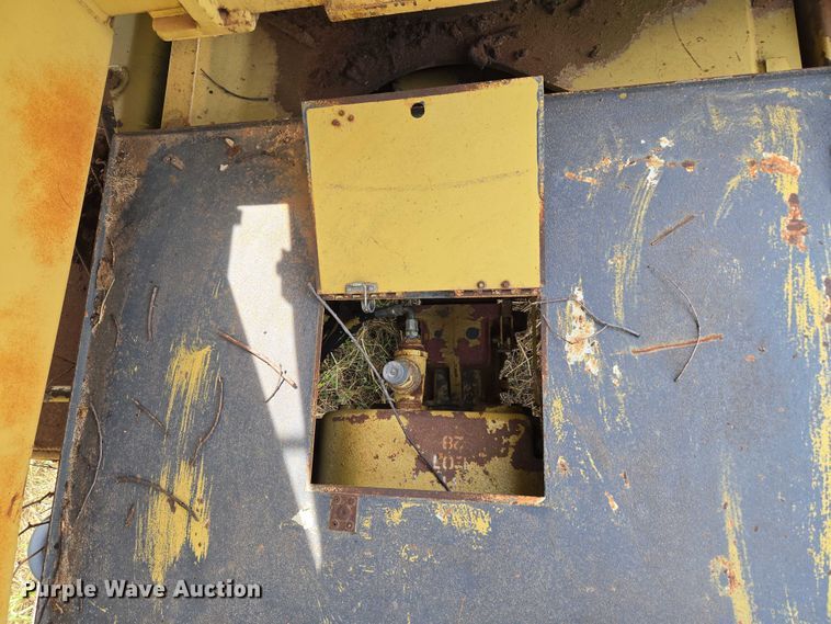 image for item EU3683 1996 Gradall G3WD wheeled excavator