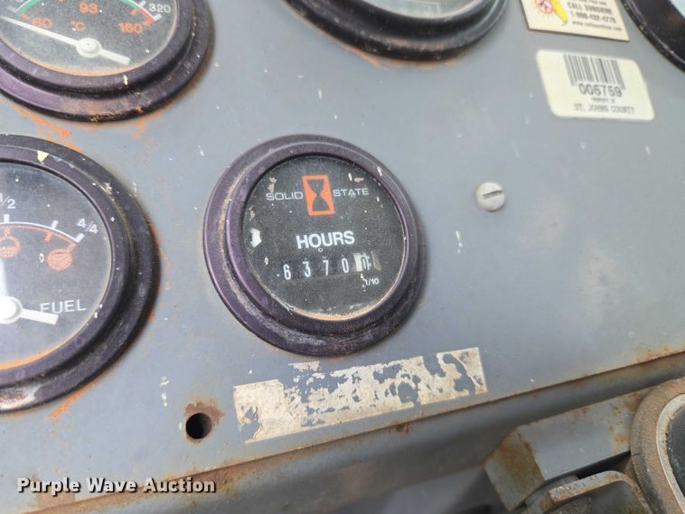 image for item EU3683 1996 Gradall G3WD wheeled excavator