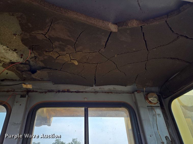 image for item EU3683 1996 Gradall G3WD wheeled excavator