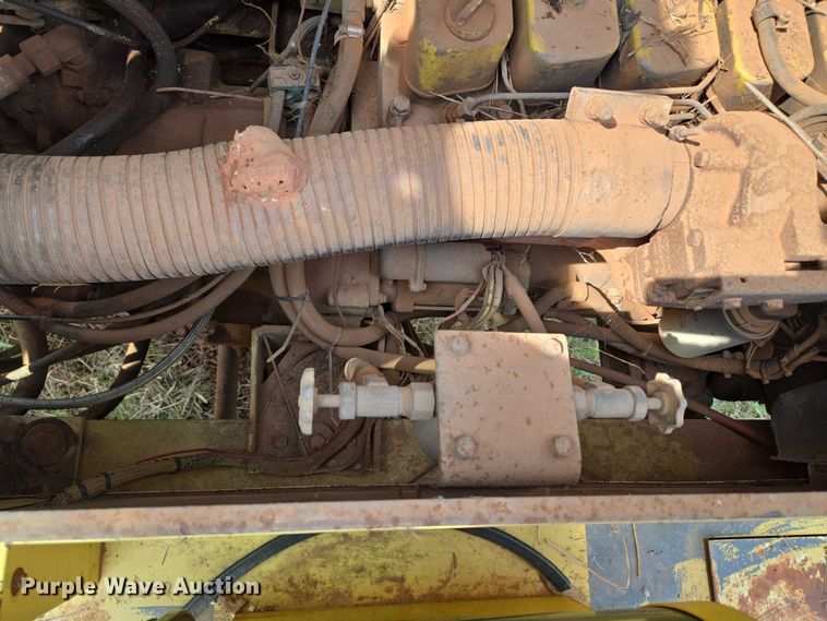 image for item EU3683 1996 Gradall G3WD wheeled excavator