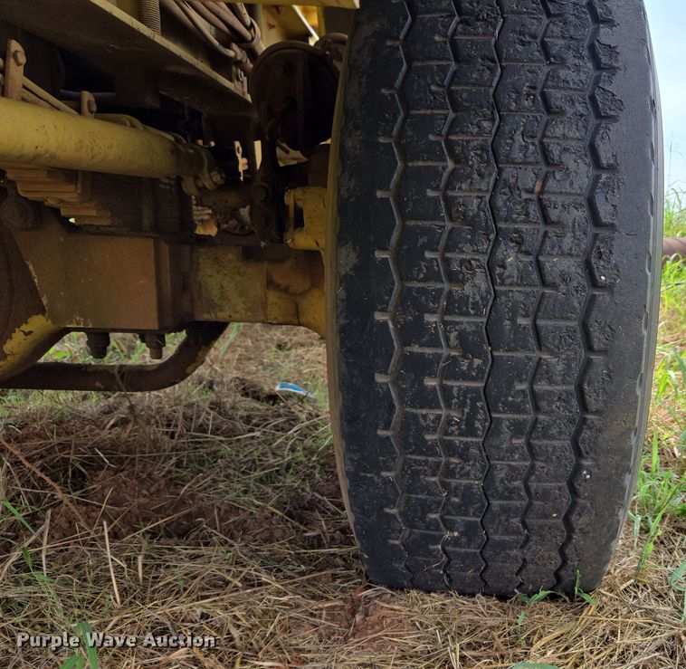 image for item EU3683 1996 Gradall G3WD wheeled excavator