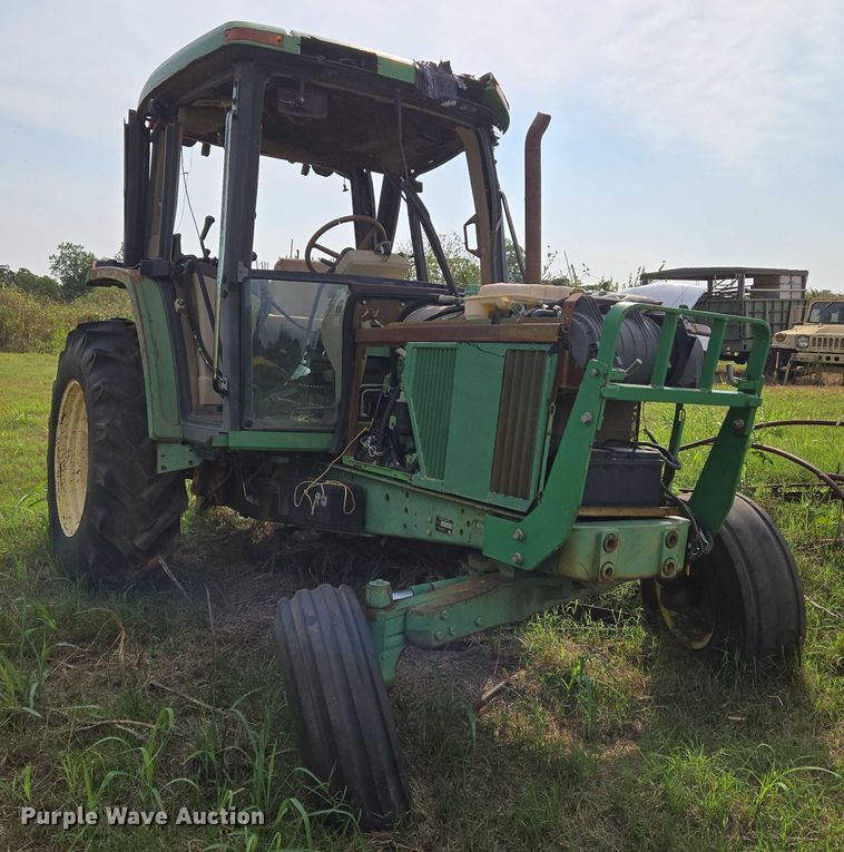 image for item EU3685 John Deere tractor