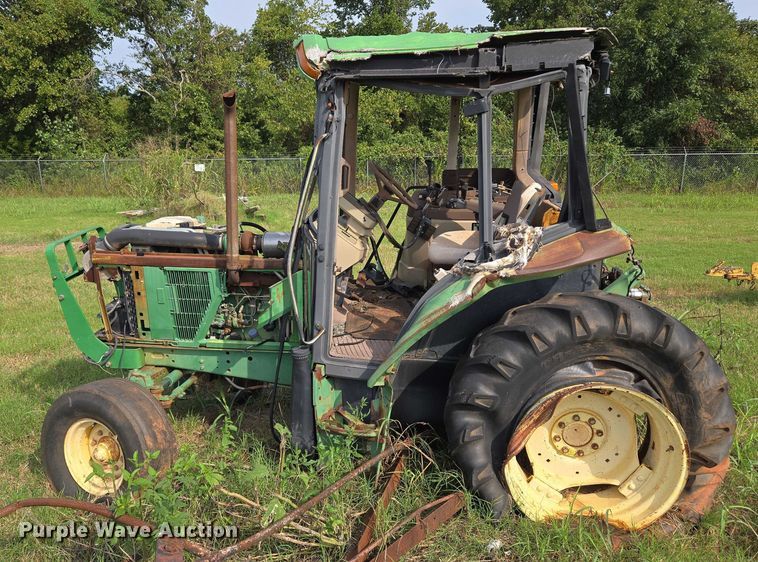 image for item EU3685 John Deere tractor