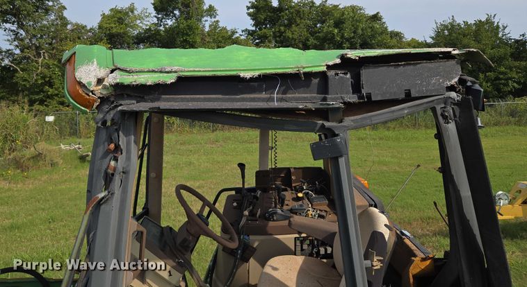 image for item EU3685 John Deere tractor