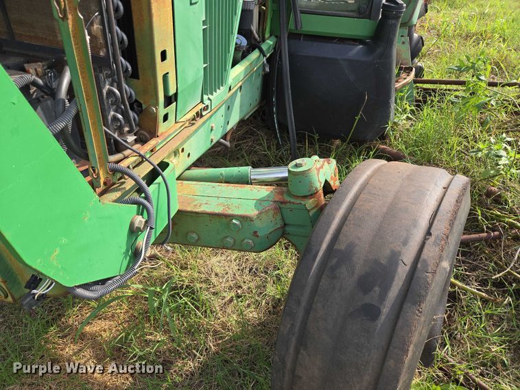 image for item EU3685 John Deere tractor