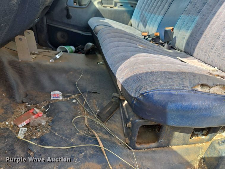 image for item EU3686 1997 Chevrolet C1500 pickup truck