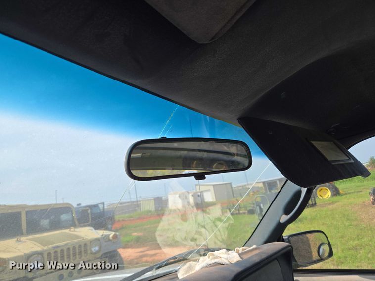 image for item EU3686 1997 Chevrolet C1500 pickup truck