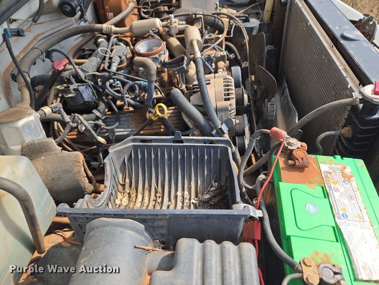 image for item EU3686 1997 Chevrolet C1500 pickup truck