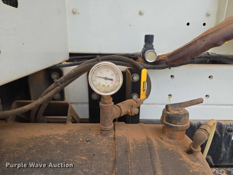 image for item EU3687 2017 Kenworth K370 pothole patcher truck