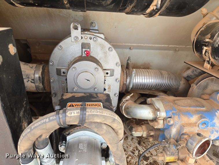 image for item EU3687 2017 Kenworth K370 pothole patcher truck