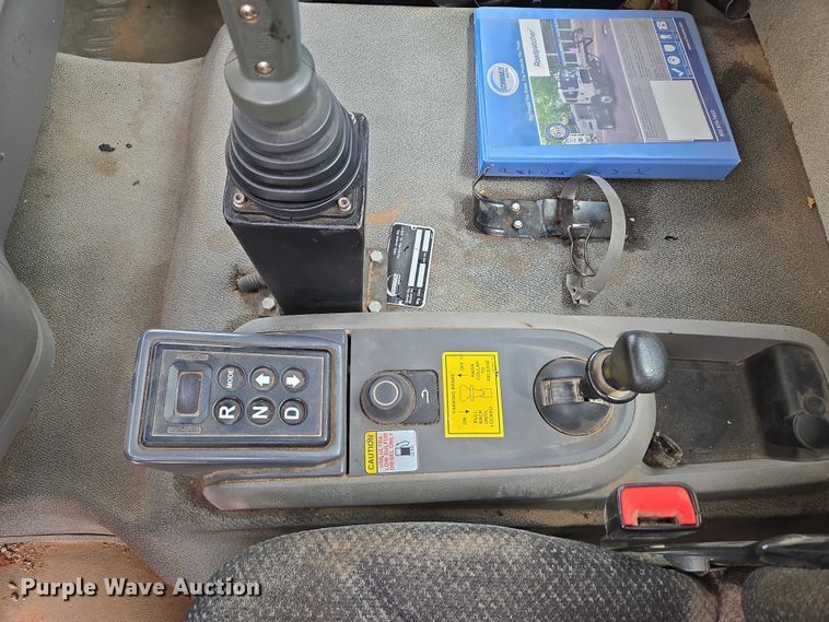 image for item EU3687 2017 Kenworth K370 pothole patcher truck