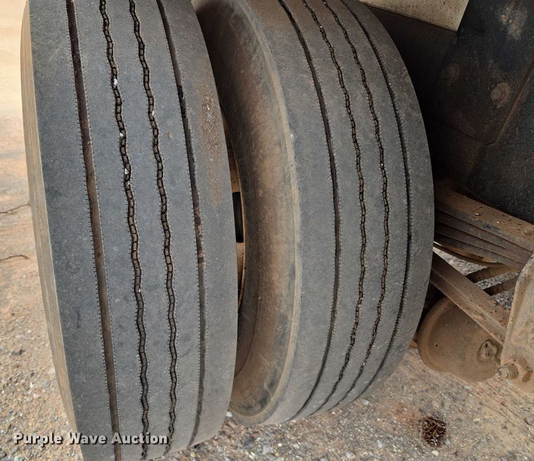 image for item EU3687 2017 Kenworth K370 pothole patcher truck