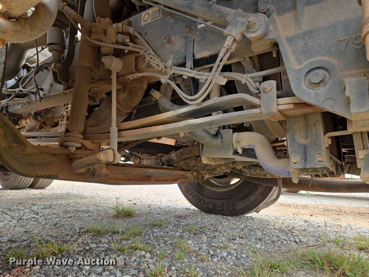 image for item EU3687 2017 Kenworth K370 pothole patcher truck