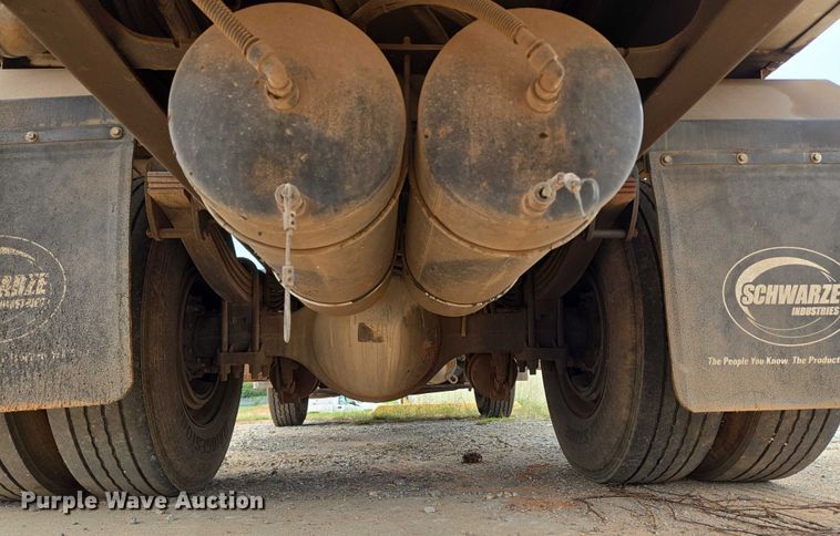 image for item EU3687 2017 Kenworth K370 pothole patcher truck