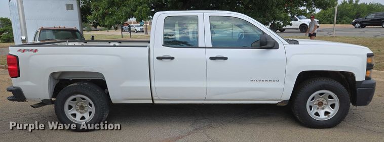 image for item EU3712 2015 Chevrolet Silverado 1500 Double Cab pickup truck