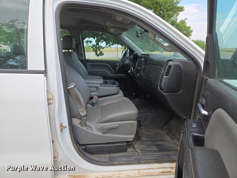 image for item EU3712 2015 Chevrolet Silverado 1500 Double Cab pickup truck