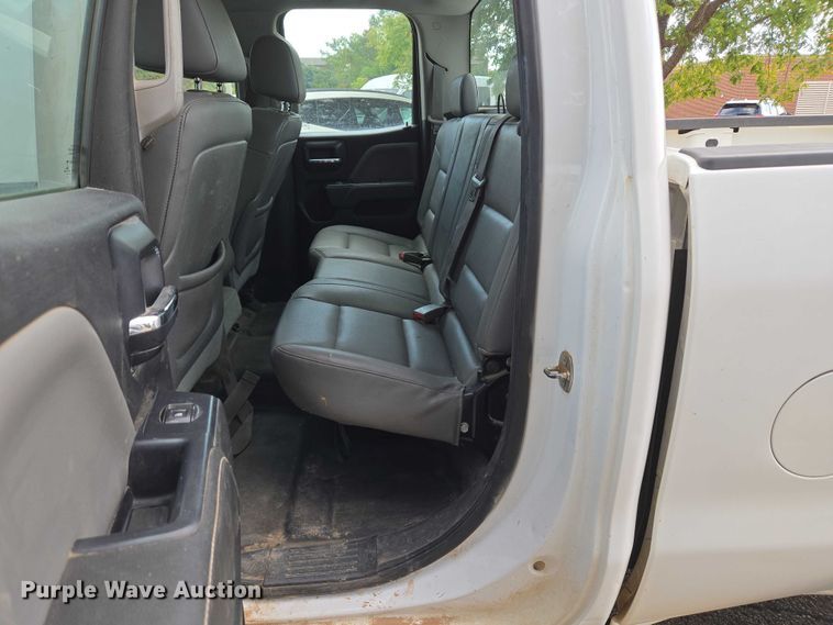 image for item EU3712 2015 Chevrolet Silverado 1500 Double Cab pickup truck