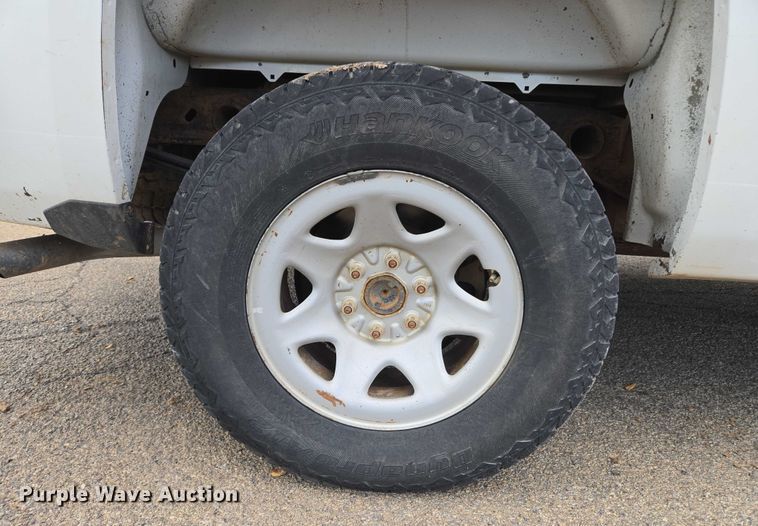 image for item EU3712 2015 Chevrolet Silverado 1500 Double Cab pickup truck