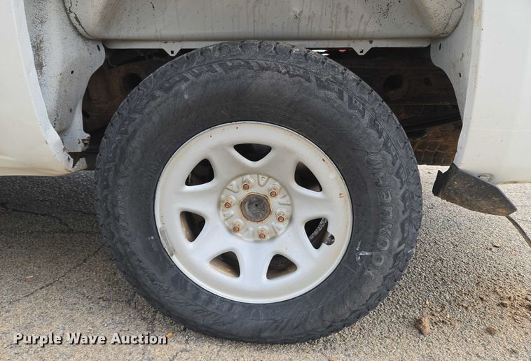 image for item EU3712 2015 Chevrolet Silverado 1500 Double Cab pickup truck