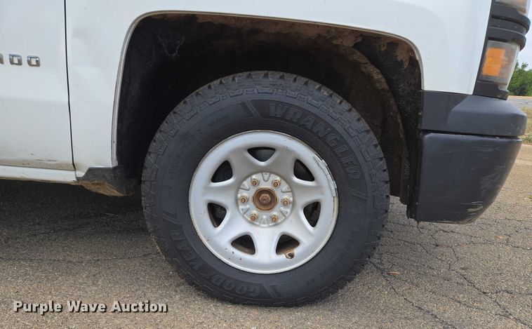 image for item EU3712 2015 Chevrolet Silverado 1500 Double Cab pickup truck