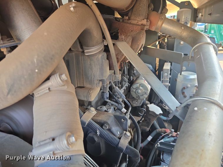 image for item EU4589 2015 Freightliner Business Class M2 street sweeper truck