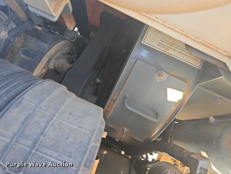 image for item EU4589 2015 Freightliner Business Class M2 street sweeper truck