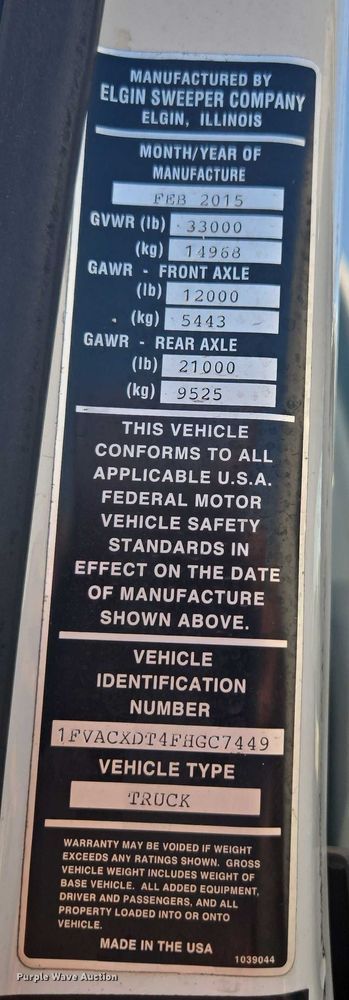 image for item EU4589 2015 Freightliner Business Class M2 street sweeper truck