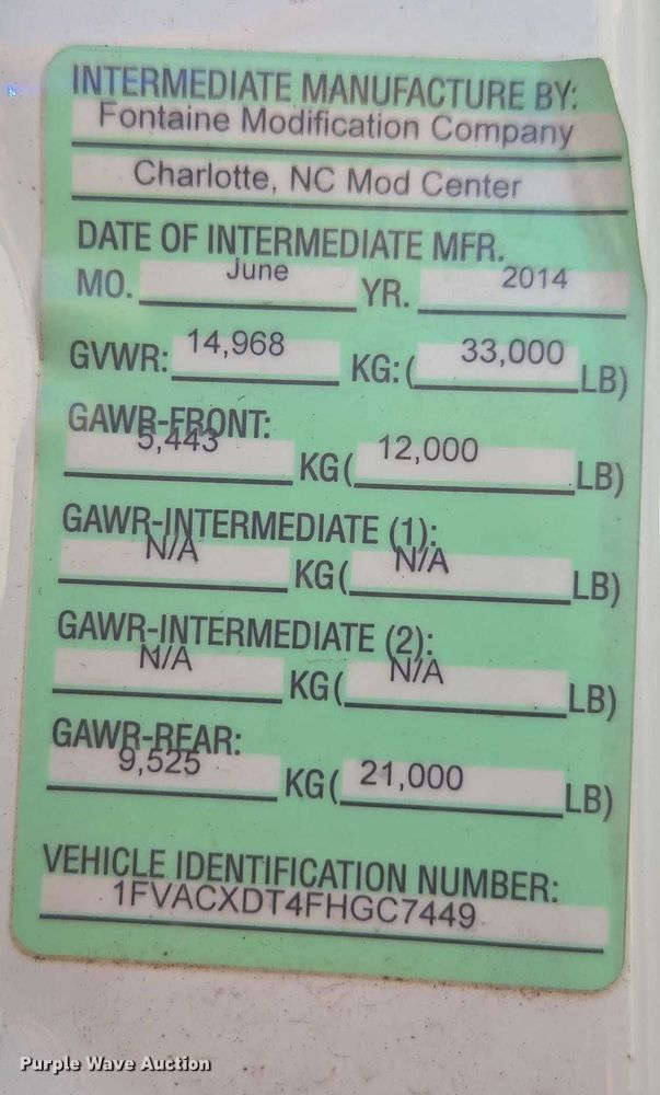 image for item EU4589 2015 Freightliner Business Class M2 street sweeper truck