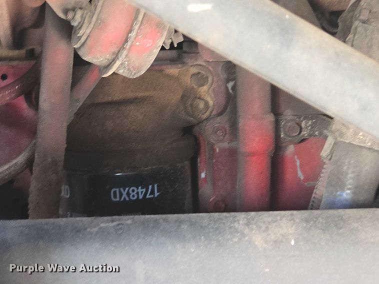 image for item EU4594 2015 Peterbilt 320 refuse truck