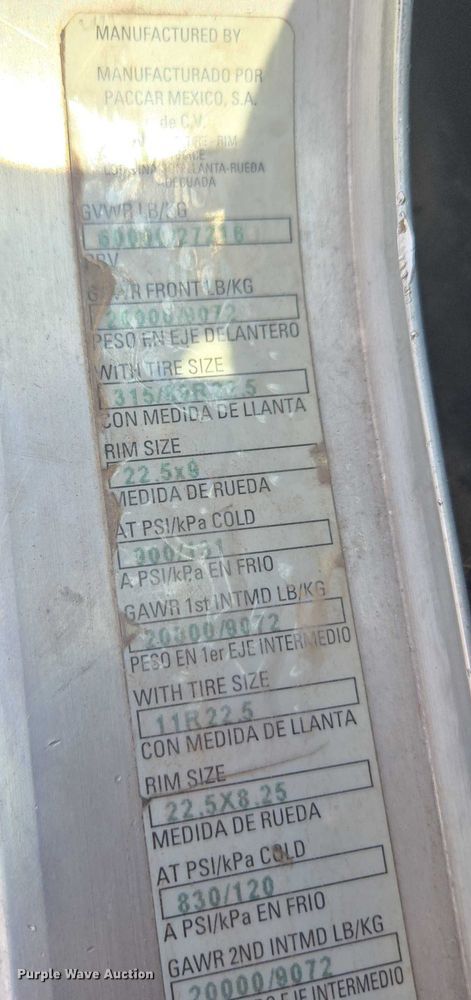 image for item EU4594 2015 Peterbilt 320 refuse truck