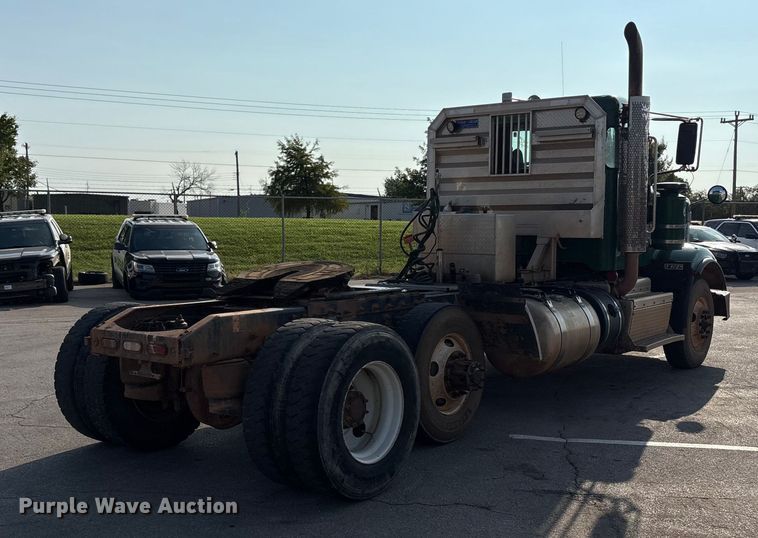 CAMIóN 2018 PETERBILT