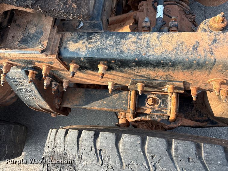 image for item EU4595 2018 Peterbilt 367 semi truck