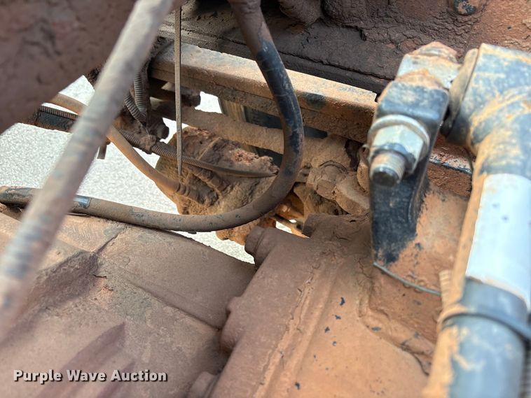 image for item EU4595 2018 Peterbilt 367 semi truck